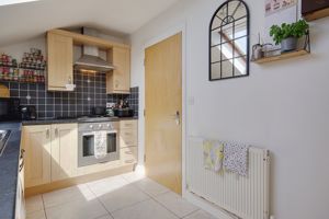 Kitchen- click for photo gallery